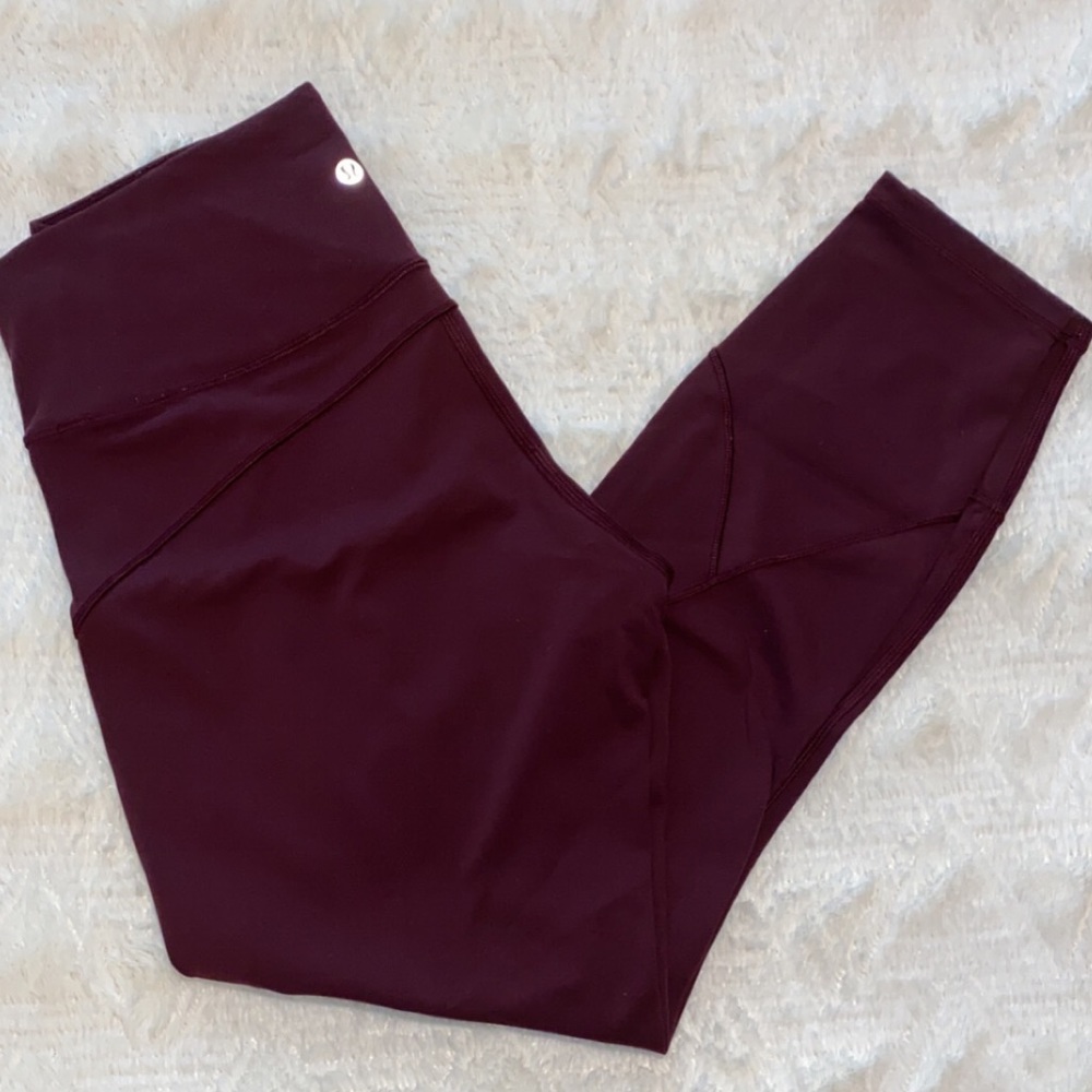 Lululemon In Movement 7/8 Leggings